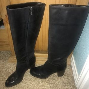 Antonio Melani leather boots